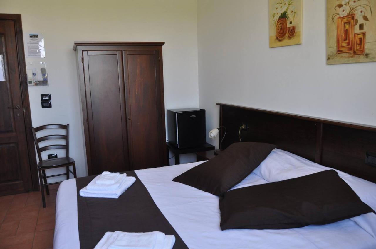 Bed & Breakfast Giardini Di Marzo Лече Екстериор снимка